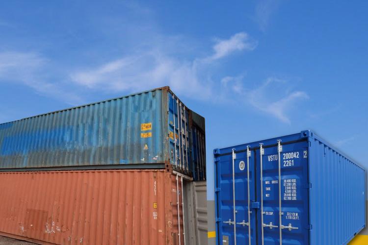 Container Leasing | VS&B Containers